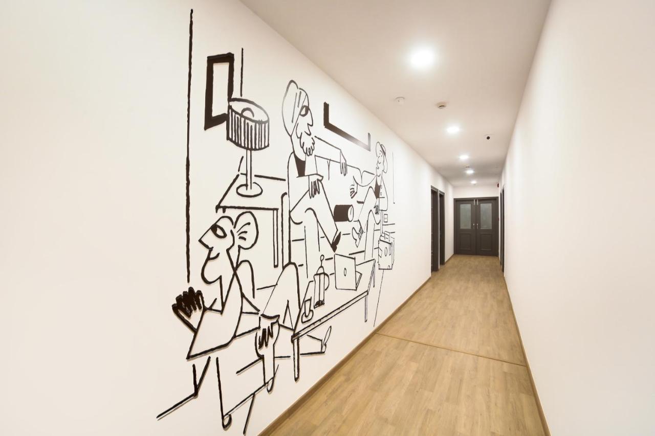Oyo Townhouse 019 Anand Vihar Hotell New Delhi Exteriör bild